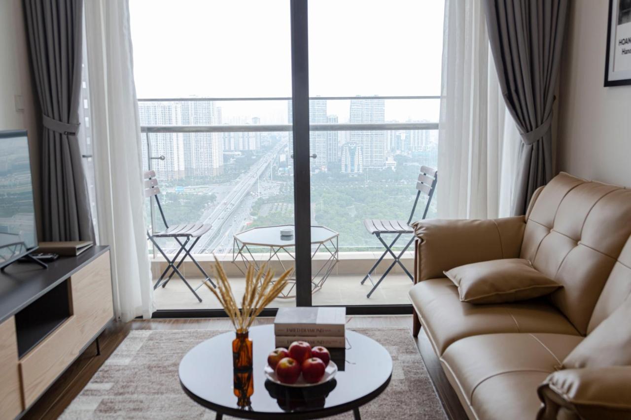 Aspaces Serviced Apartments - Vinhomes West Point ฮานอย ภายนอก รูปภาพ