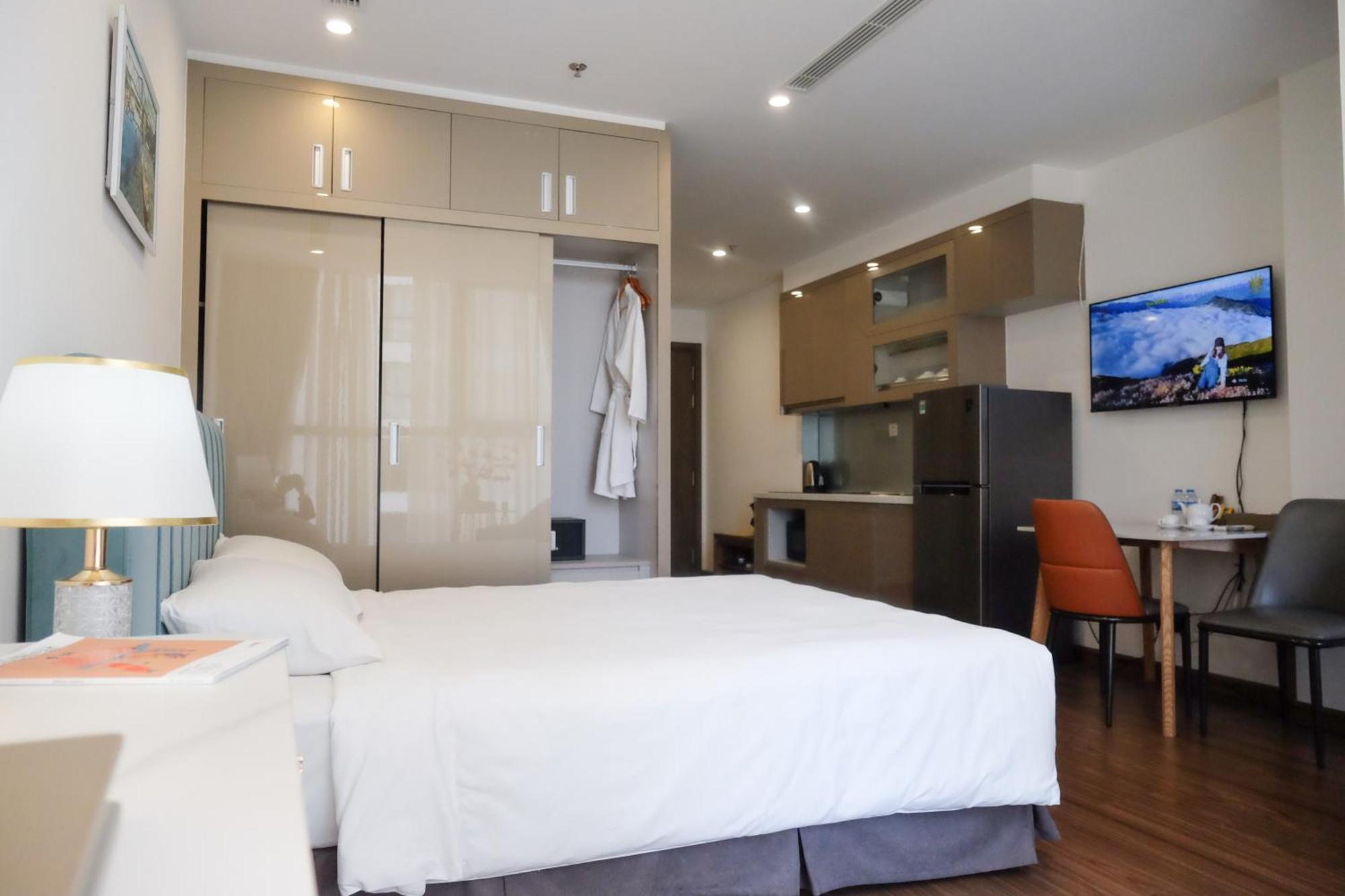 Aspaces Serviced Apartments - Vinhomes West Point ฮานอย ภายนอก รูปภาพ